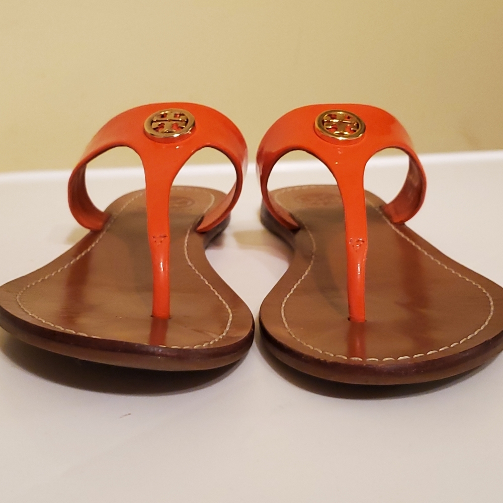 Tory Burch Orange Patent Leather Thong Sandals - Picture 9 of 11